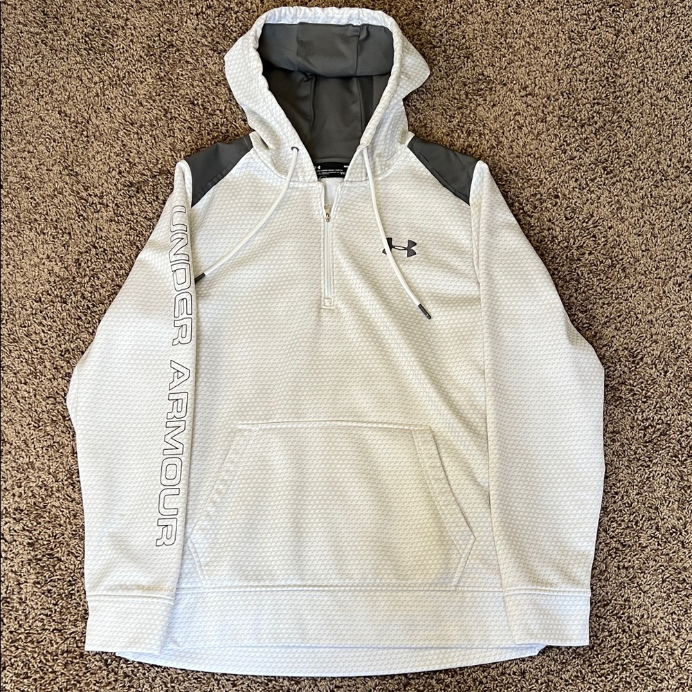 Under Armour Men's White and Gray Zip-Up Sweater Medium